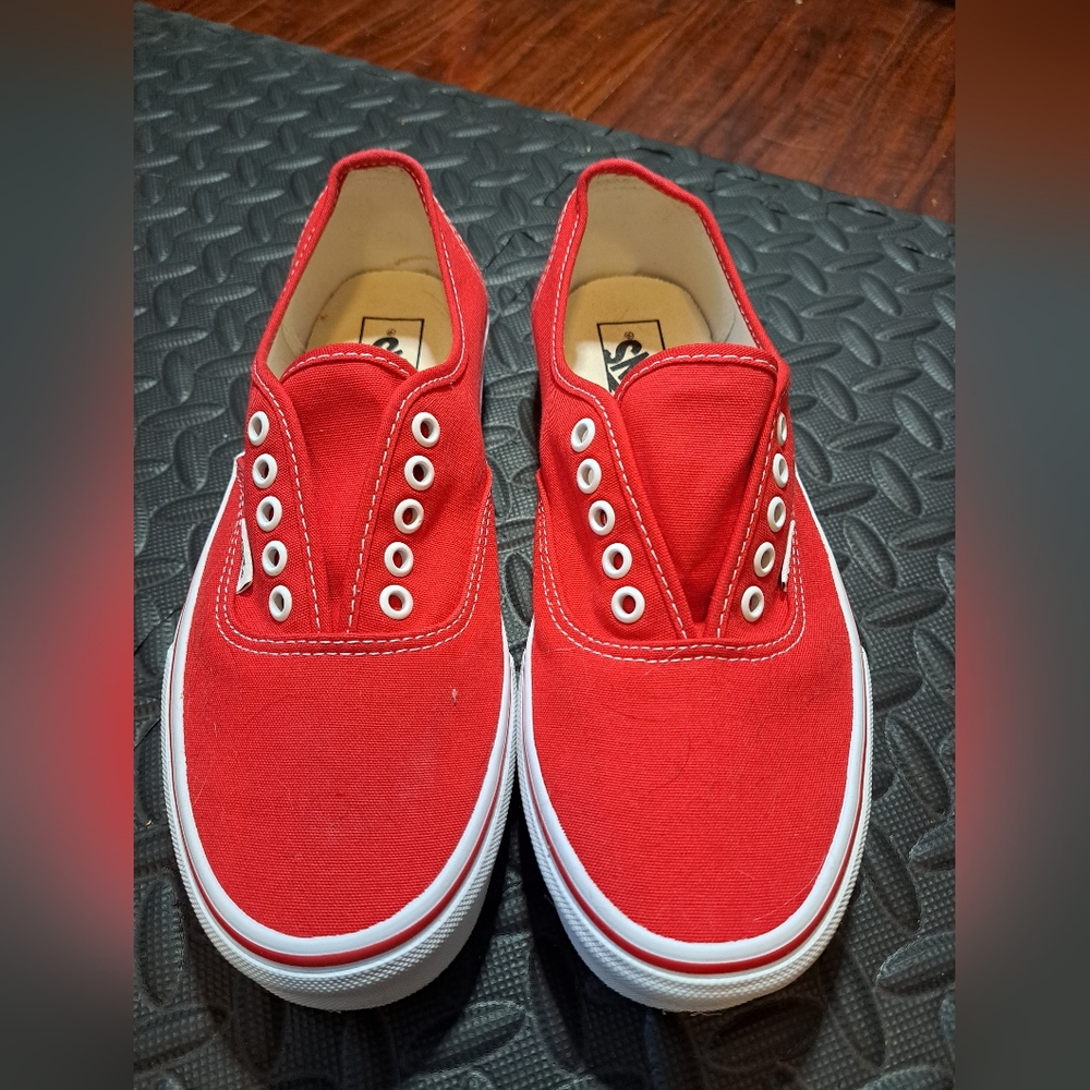 Like NEW Vans